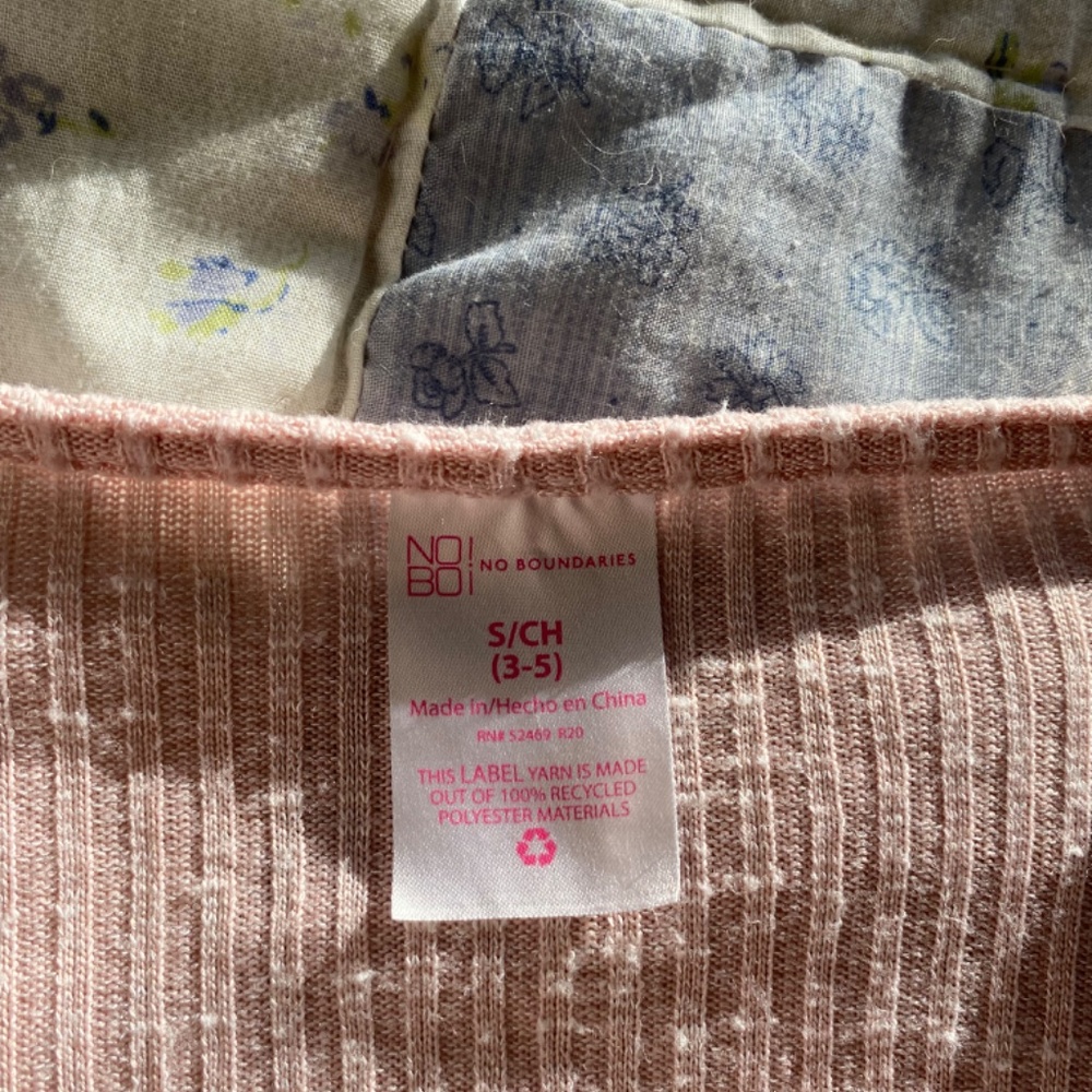 Pink blouse - Picture 3 of 4